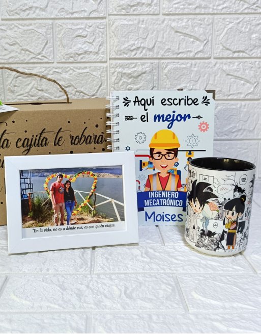 pack regalo personalizado ingeniero mecatronico con dibujo y fotos